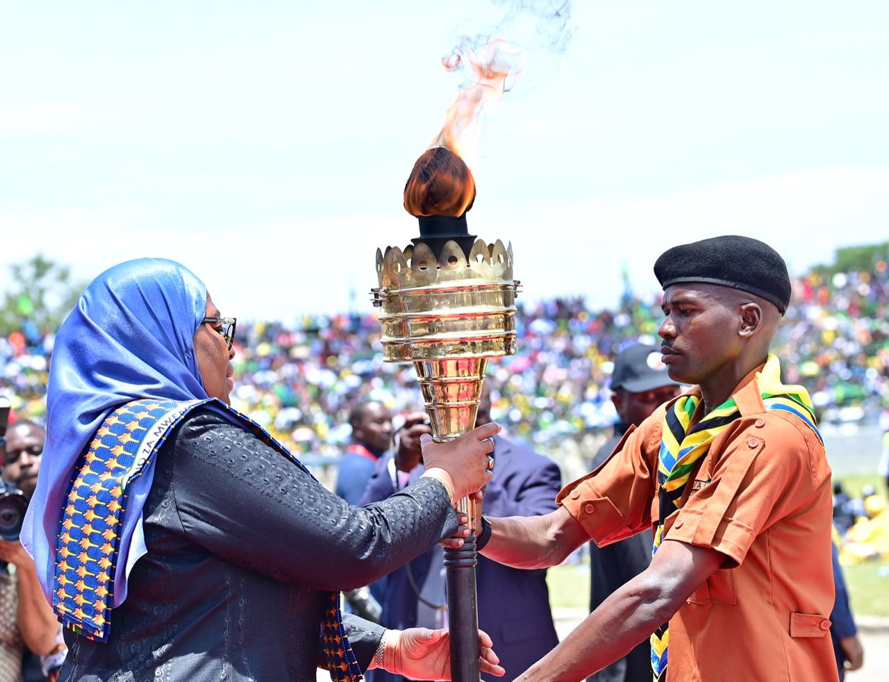 You are currently viewing Samia: Historia ya Mwalimu Nyerere haiwezo kutofautishwa na Mwenge wa Uhuru