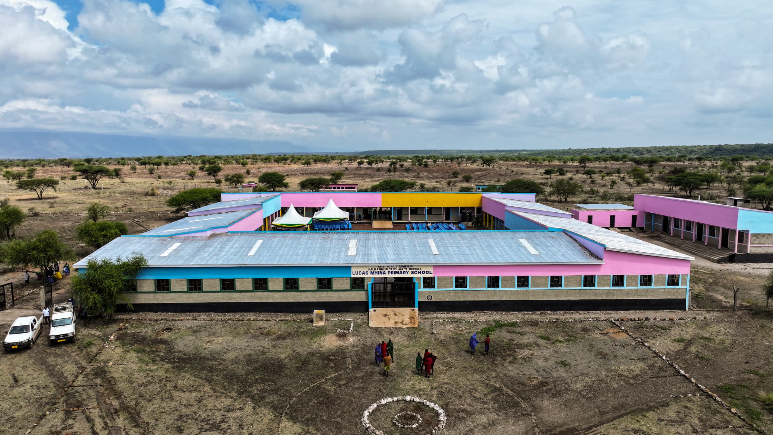 Read more about the article Milioni 300 kufikisha umeme shule ya Lucas Mhina Monduli
