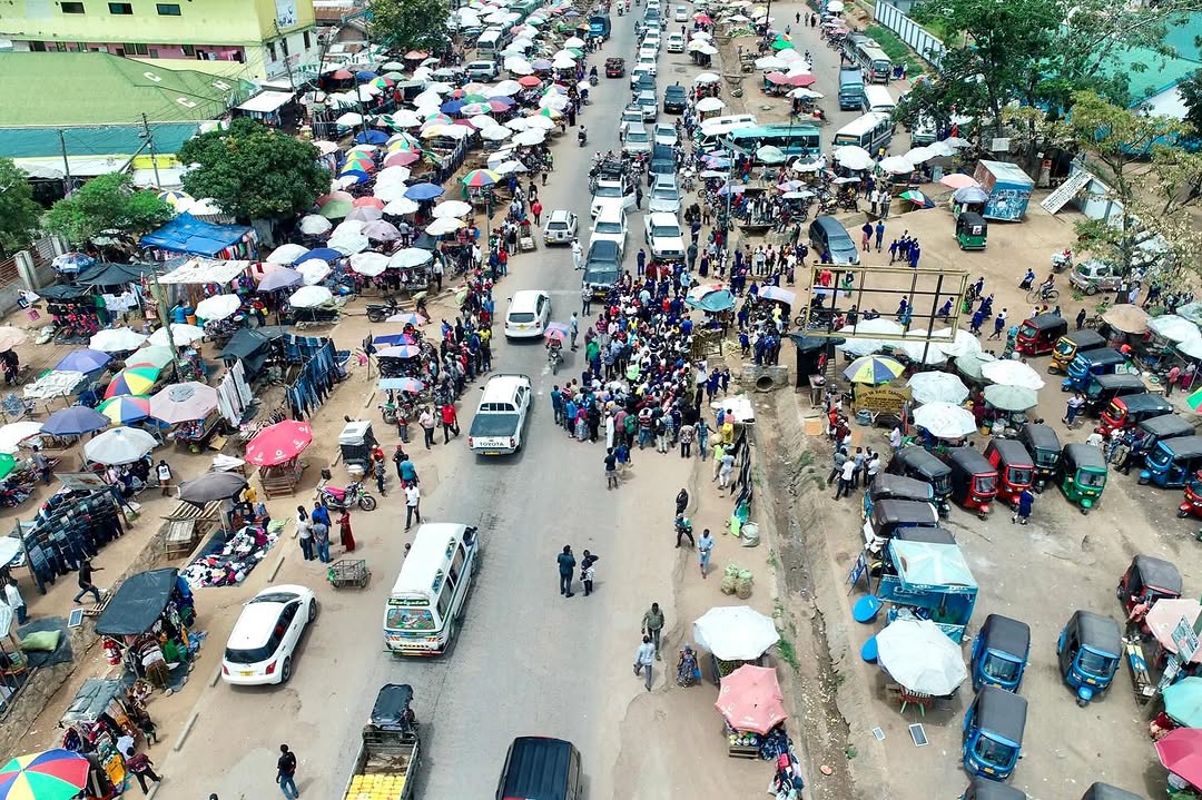 Read more about the article Barabara kuu Mwanza Mjini-Usagara kujengwa njia nne