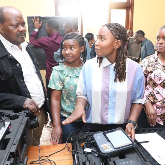Read more about the article INEC yawataka waendesha BVR Dar kufuata sheria