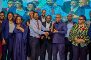 Read more about the article NMB yatunukiwa tuzo 5 maadhimisho usalama mahali pa kazi 2025