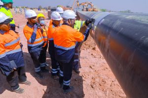 Read more about the article Tanzania yavuna bilioni 60 ujenzi bomba la mafuta unaogharimu trilioni 14.3