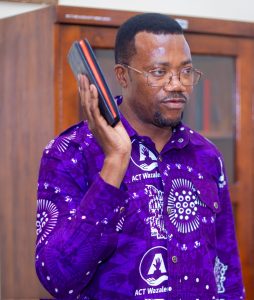 Read more about the article Mpina akwaa kisiki kugombea Urais ACT Wazalendo