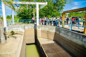 Read more about the article  Aweso aweka kambi Dar kupambana na changamoto ya upungufu wa maji