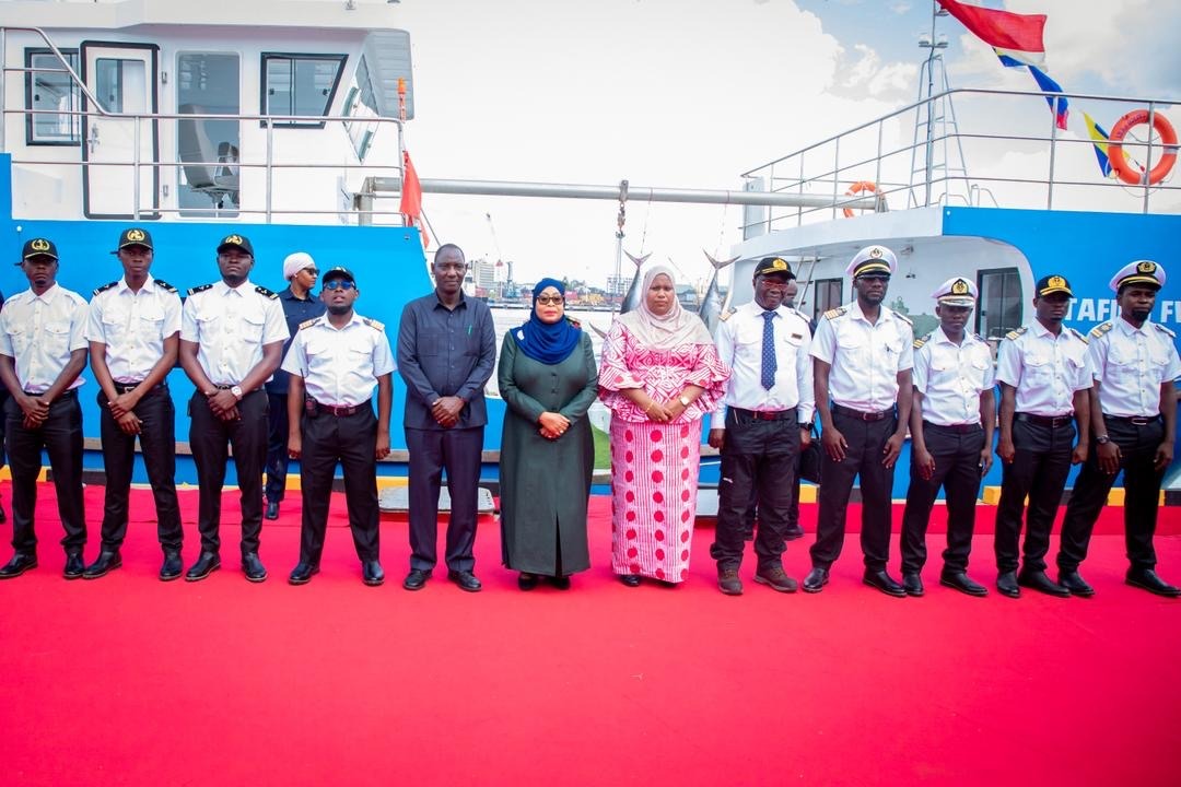 You are currently viewing Dkt Samia: Tunaiunganisha sekta ya uvuvi na viwanda, masoko