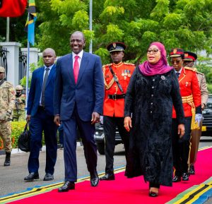 Read more about the article Rais Ruto: Dkt Samia ameonyesha uongozi, tunamuunga mkono