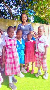 Read more about the article Shule ya Pre & Primary Courage yatoa msaada Kituo cha watoto yatima Mkuranga