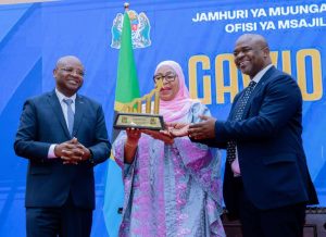 Read more about the article Rais Samia: Hatutavumilia uzembe, ubadhirifu wa mali za umma