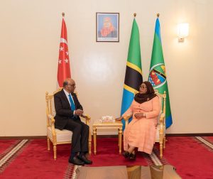 Read more about the article Tanzania, Singapore zasaini hati 5 za makubaliano ya ushrikiano