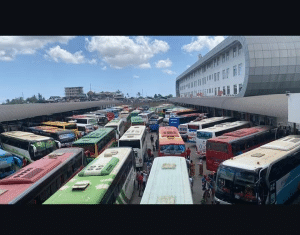 Read more about the article Madereva wa mabasi wasitisha mgomo, madai yao yaibua maswali kuhusu mfumo wa usalama barabarani